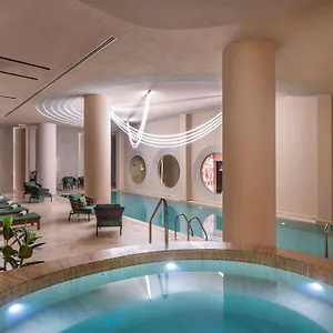 ***** فندق Swissotel جورجيا