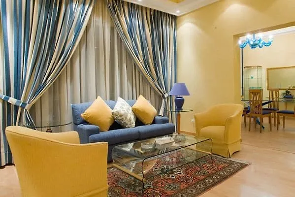 Lahoya Homes Beirut 5*,