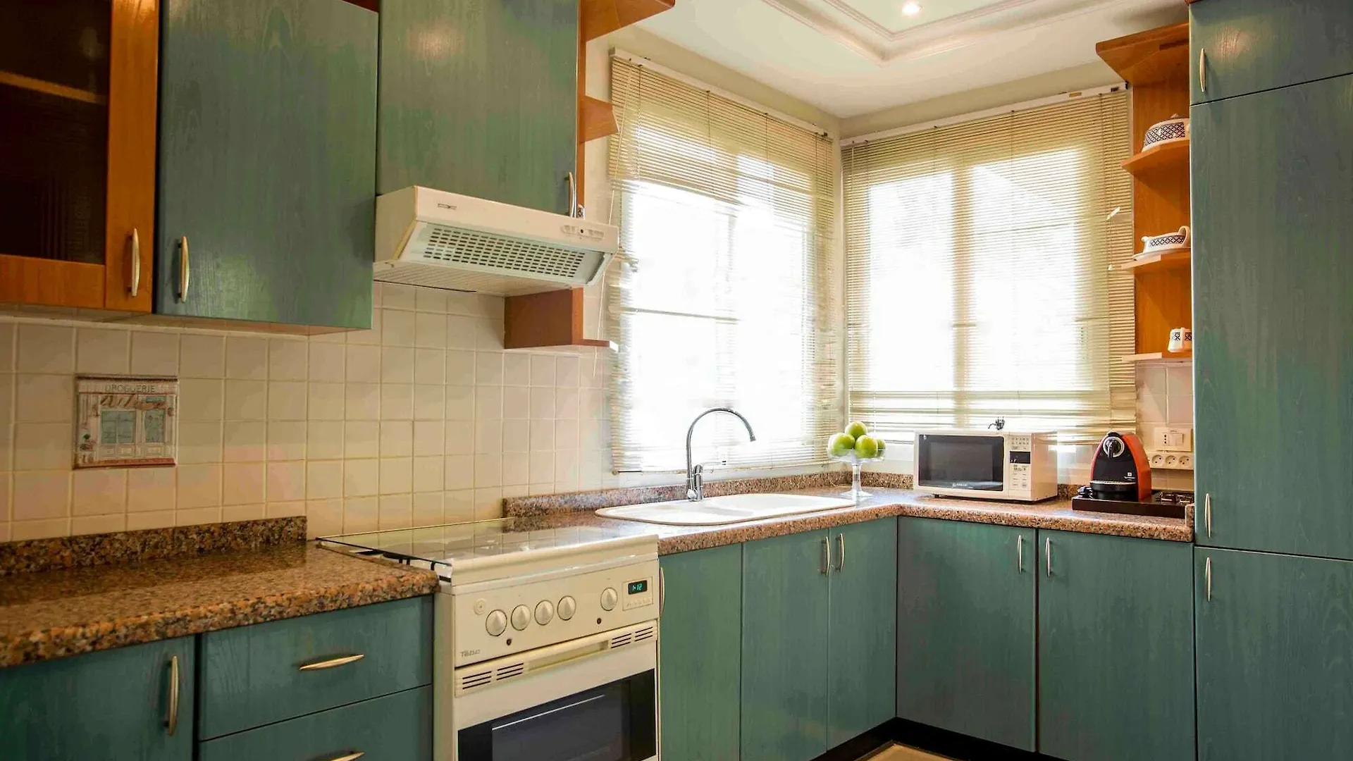 Hotel Lahoya Homes Beirut